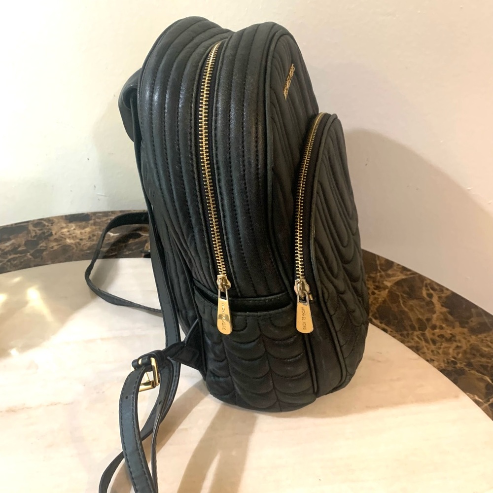!! SOLD!!Michael Kors Abbey Backpack - Picture 6 of 13